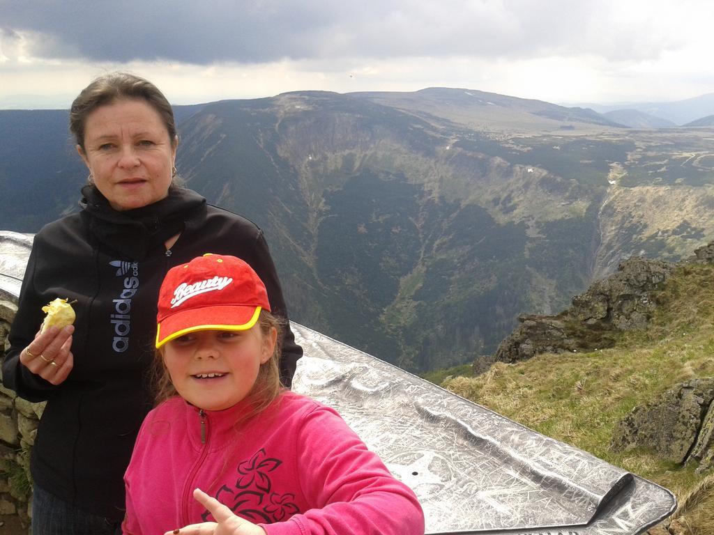 Wellness Pension Iveta Žacléř 外观 照片